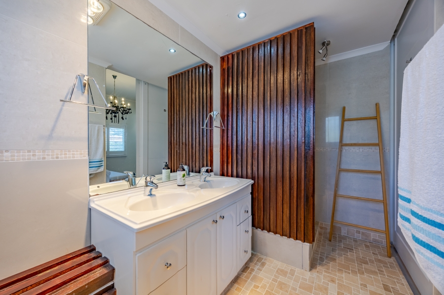 3 Bedroom Property for Sale in Kenilworth Upper Western Cape